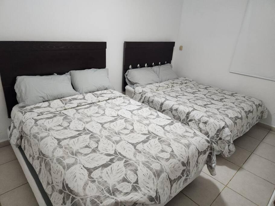 Departamento De Lujo. Seguridad 24. Playa A Pasos. Apartment Acapulco Ngoại thất bức ảnh