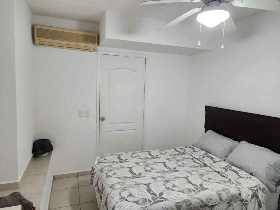 Departamento De Lujo. Seguridad 24. Playa A Pasos. Apartment Acapulco Ngoại thất bức ảnh
